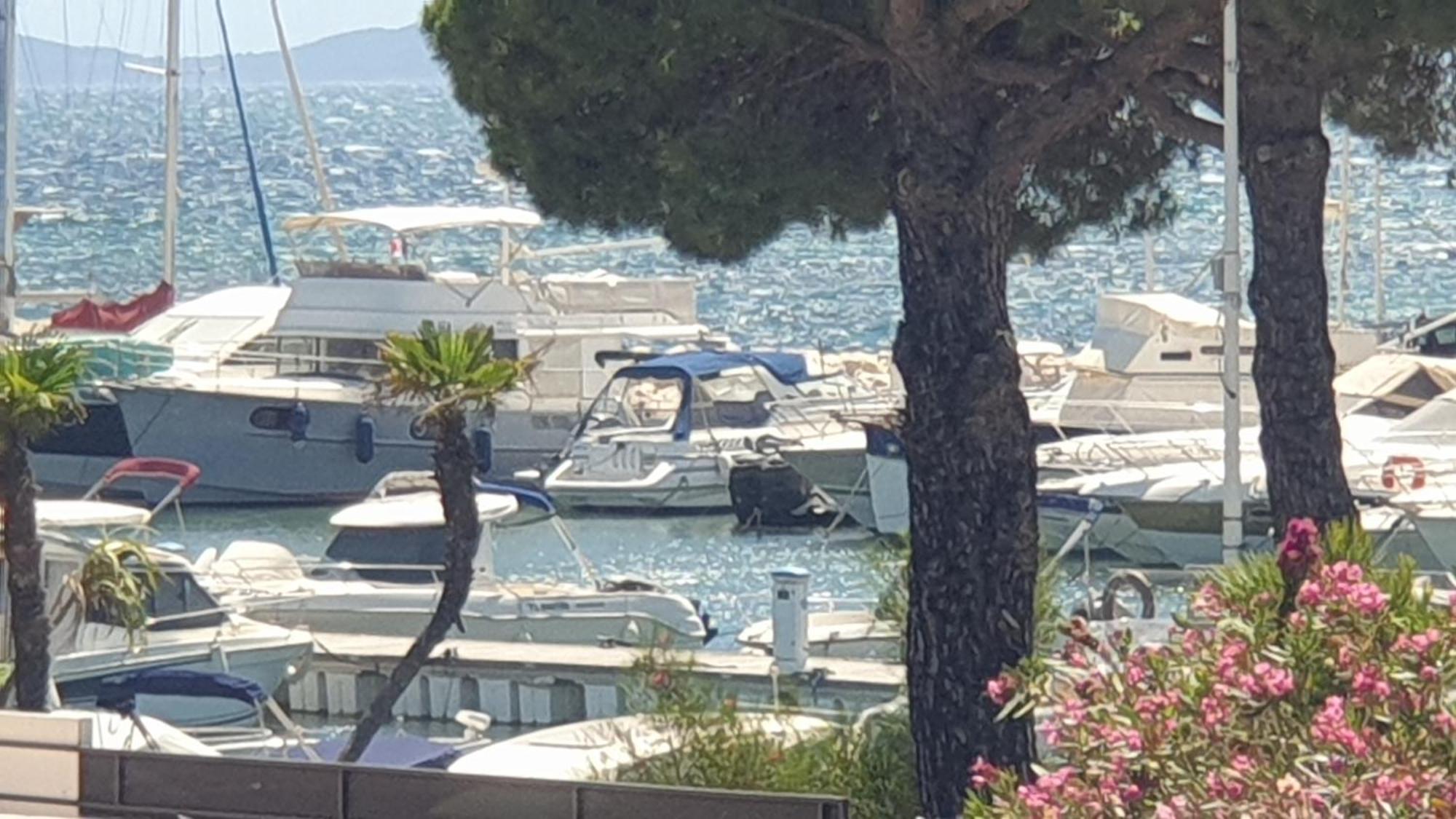 Plage Miramar La Londe-les-Maures Exteriér fotografie